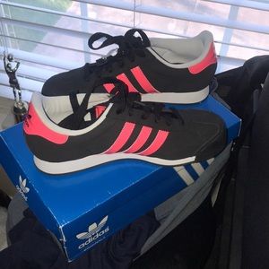 Adidas Samoa
